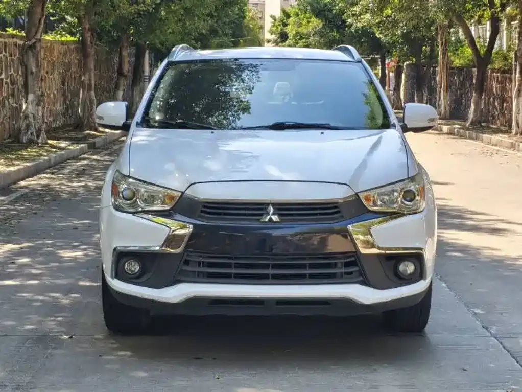 Mitsubishi ASX — фото 2