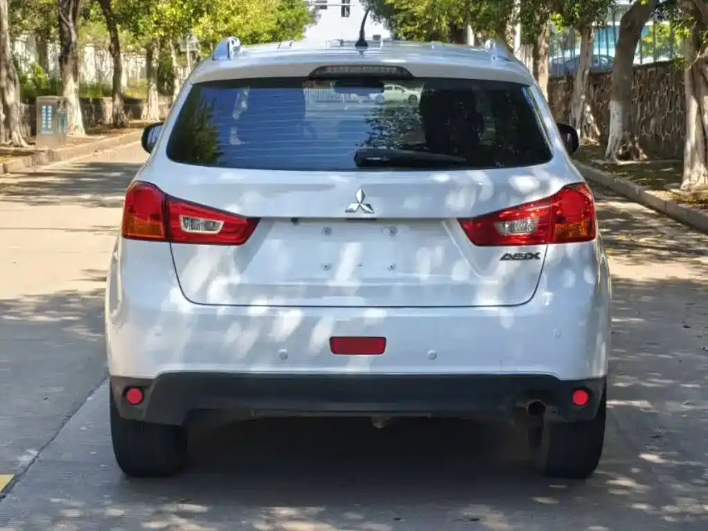 Mitsubishi ASX — фото 8