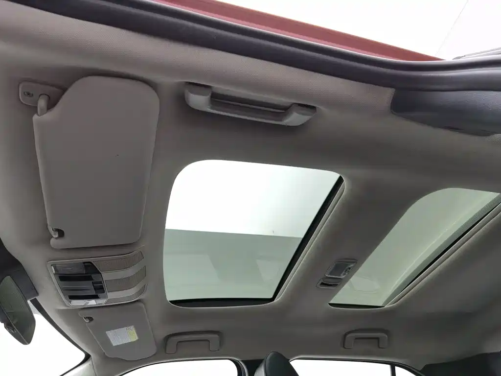 Mitsubishi Eclipse Cross — фото 14