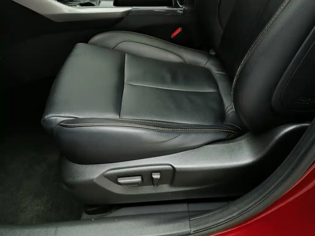 Mitsubishi Eclipse Cross — фото 20