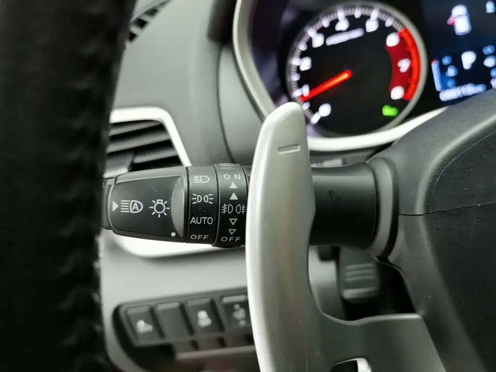 Mitsubishi Eclipse Cross — фото 21