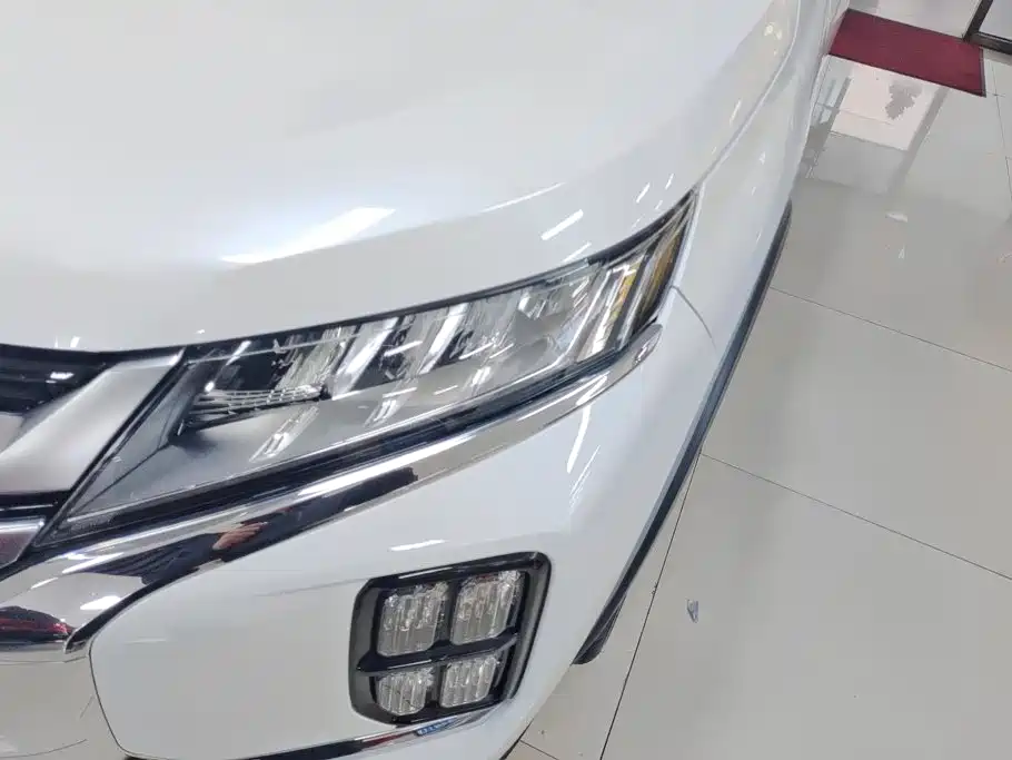 Mitsubishi ASX — фото 5