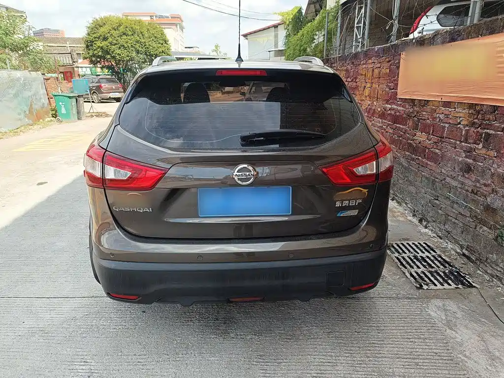 Nissan Qashqai — фото 6
