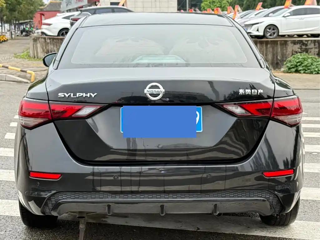 Nissan Sylphy — фото 4