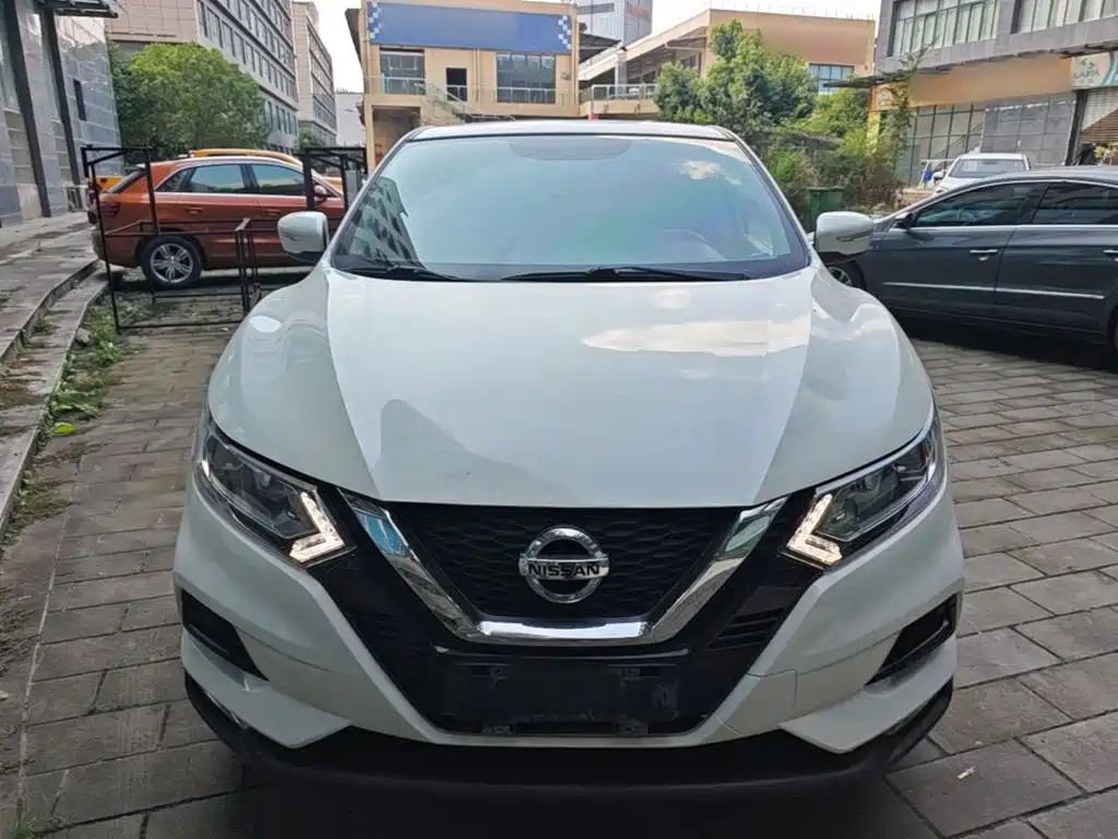 Nissan Qashqai — фото 3