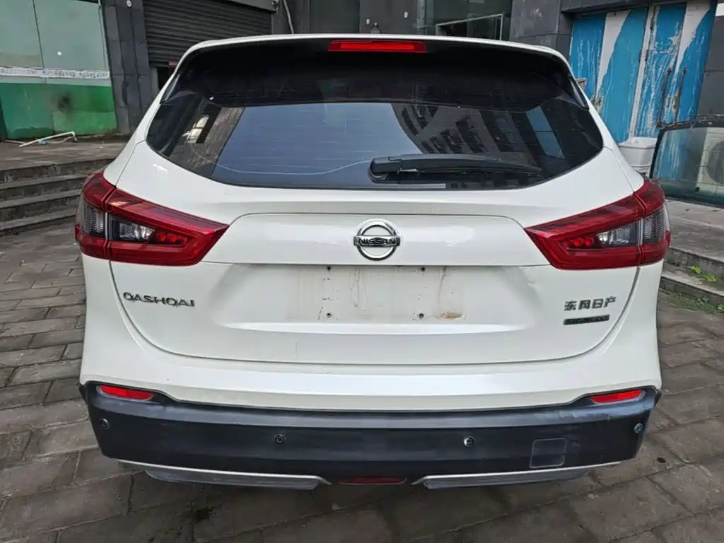 Nissan Qashqai — фото 6