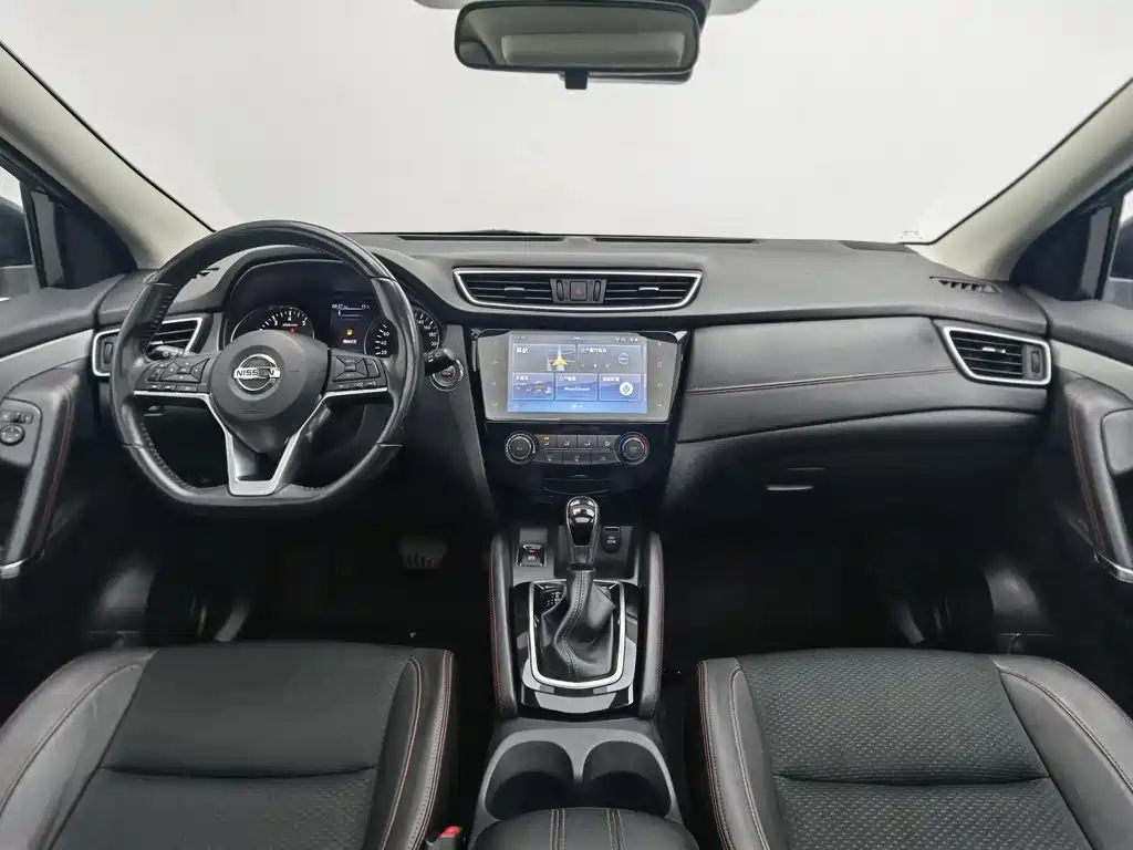Nissan Qashqai — фото 5