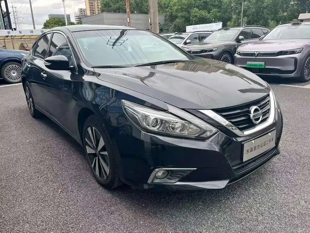 Nissan Teana — фото 3