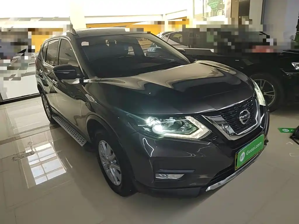 Nissan X-Trail — фото 4
