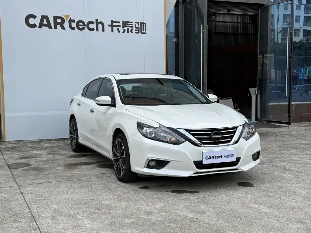 Nissan Teana — фото 3