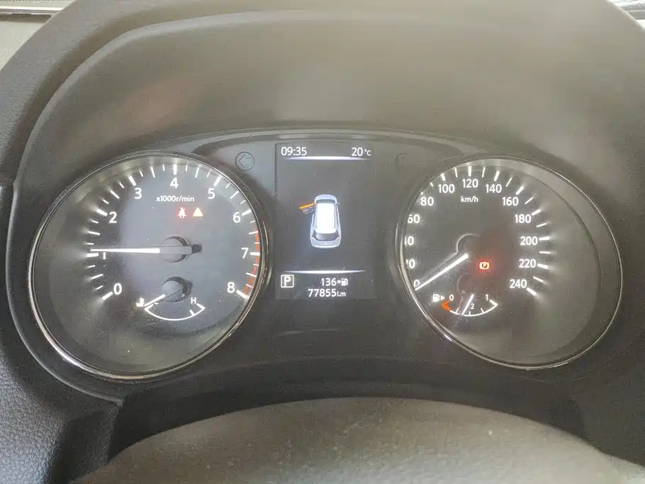 Nissan X-Trail — фото 14