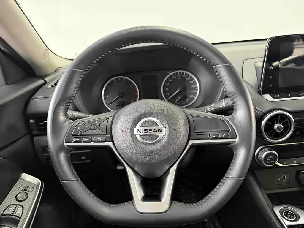 Nissan Sylphy — фото 10