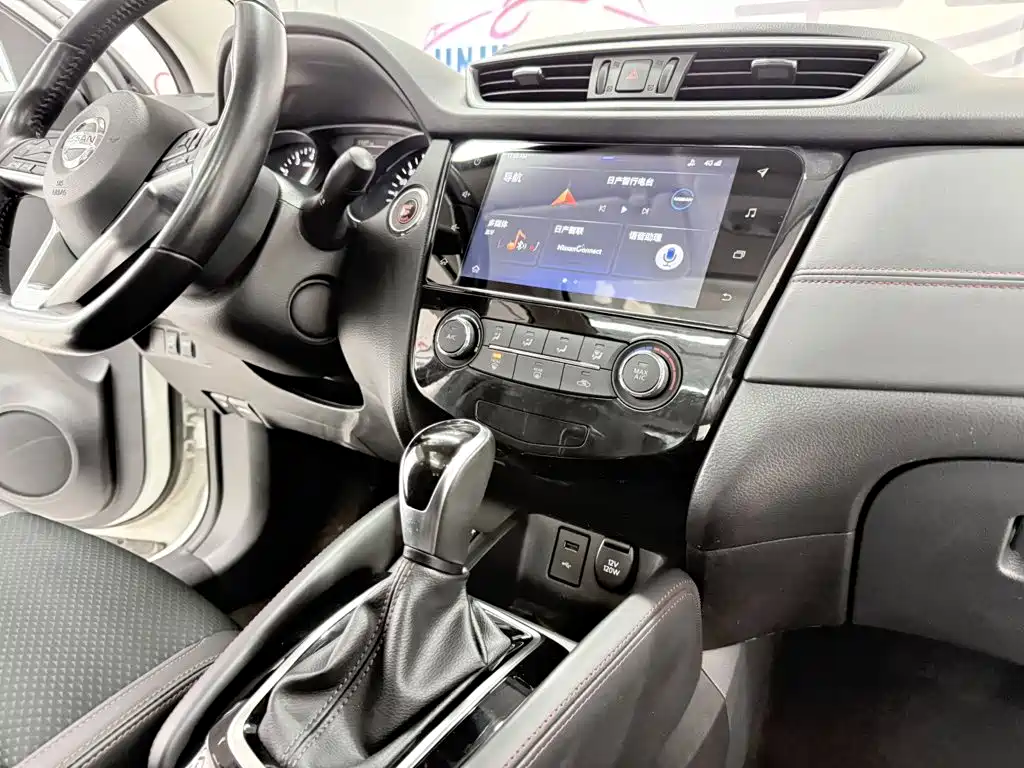 Nissan Qashqai — фото 18
