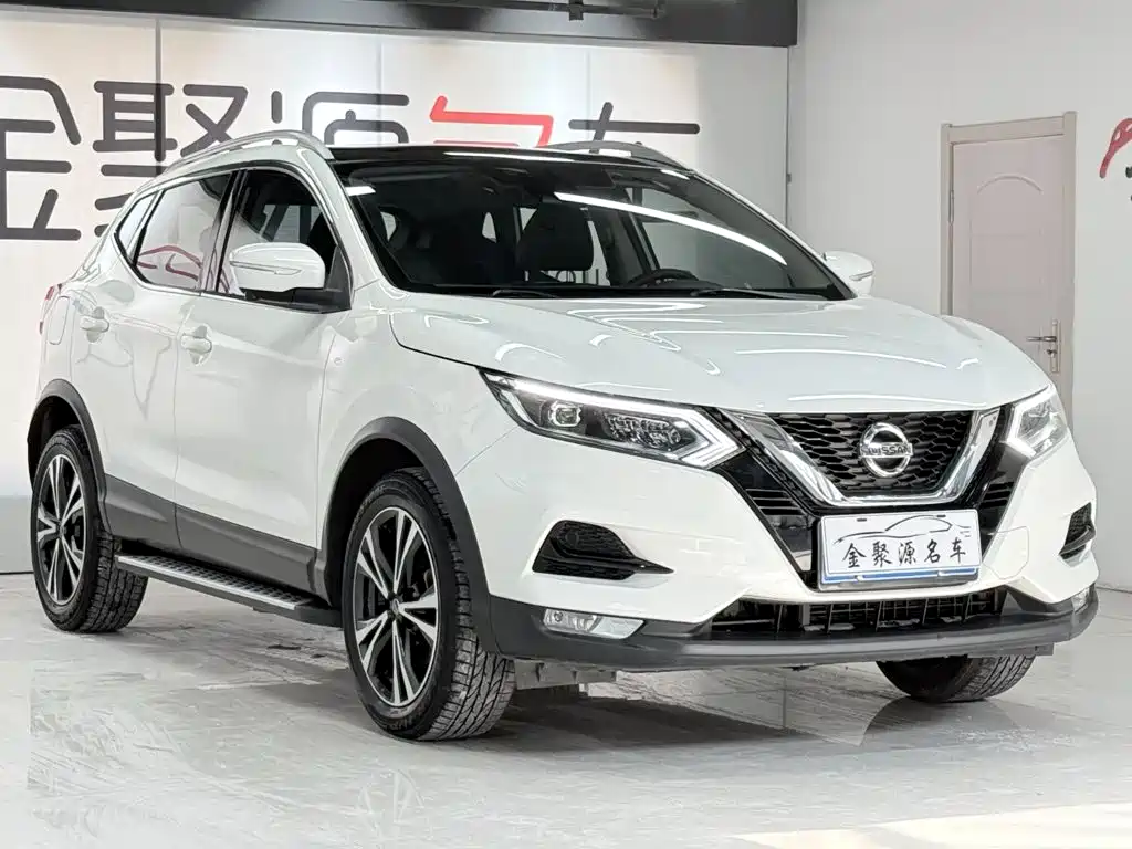 Nissan Qashqai — фото 3