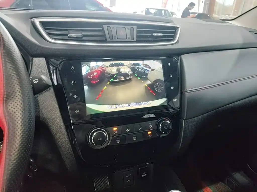 Nissan Qashqai — фото 13