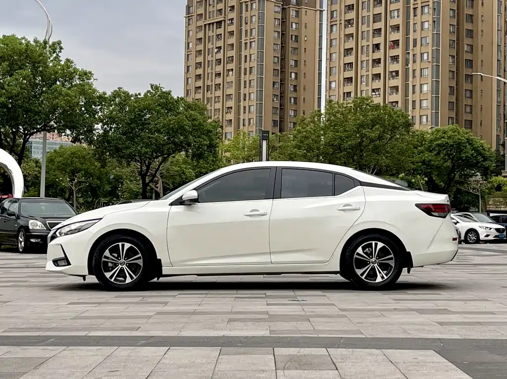Nissan Sylphy — фото 4