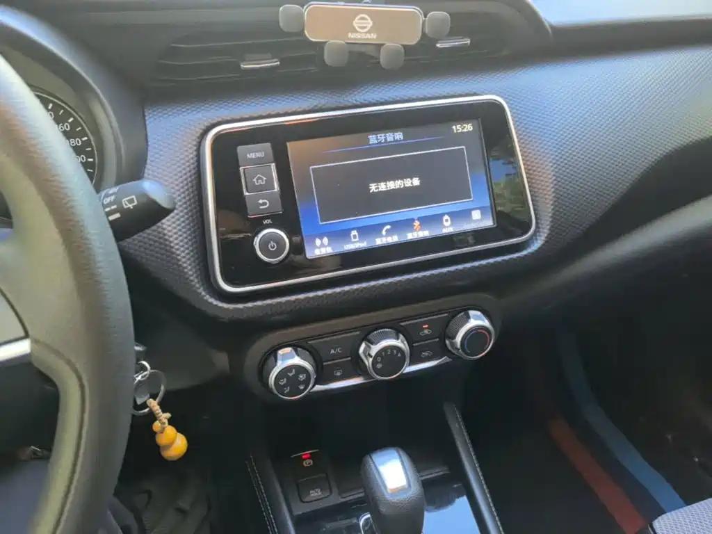 Nissan Kicks — фото 13