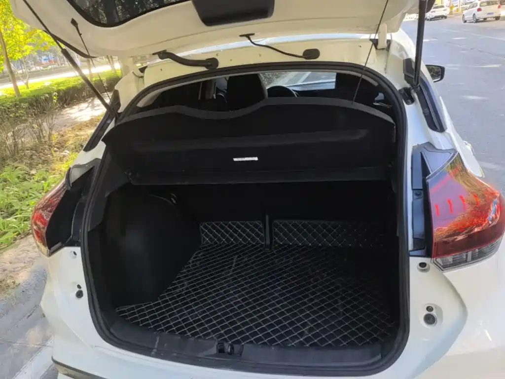 Nissan Kicks — фото 19