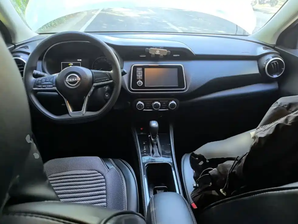 Nissan Kicks — фото 10
