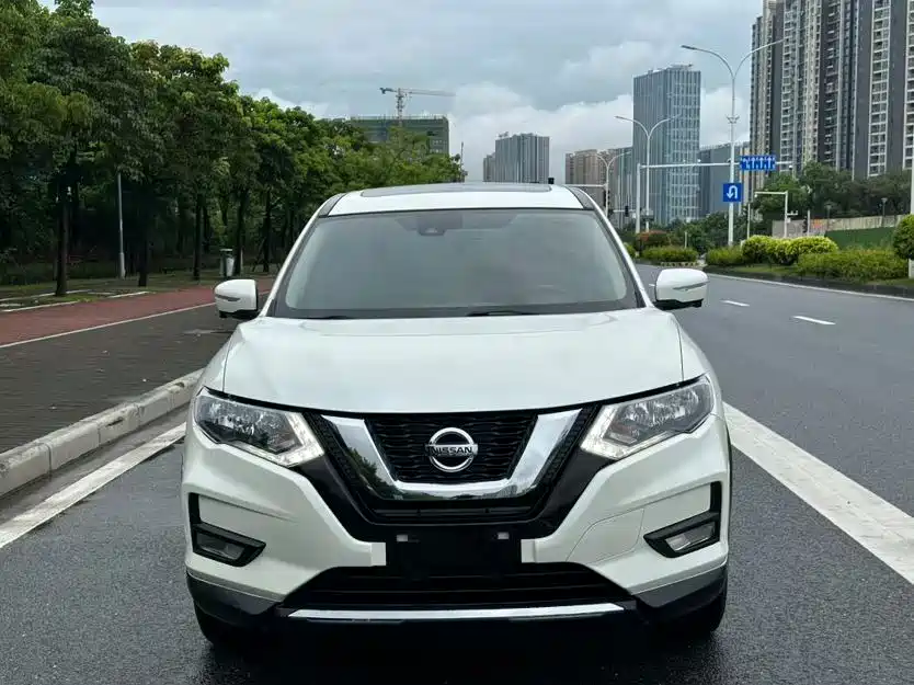 Nissan X-Trail — фото 2