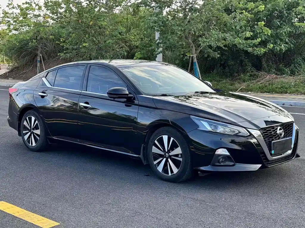Nissan Teana — фото 3