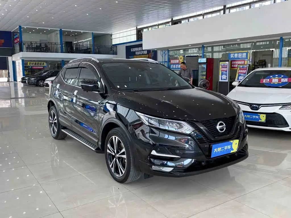 Nissan Qashqai — фото 3