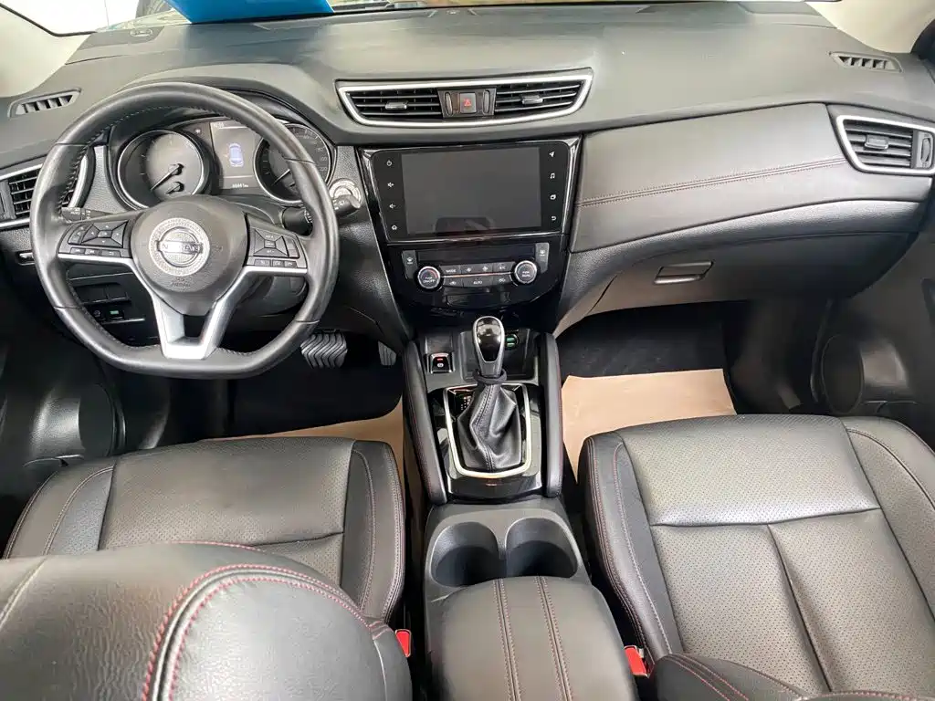 Nissan Qashqai — фото 9