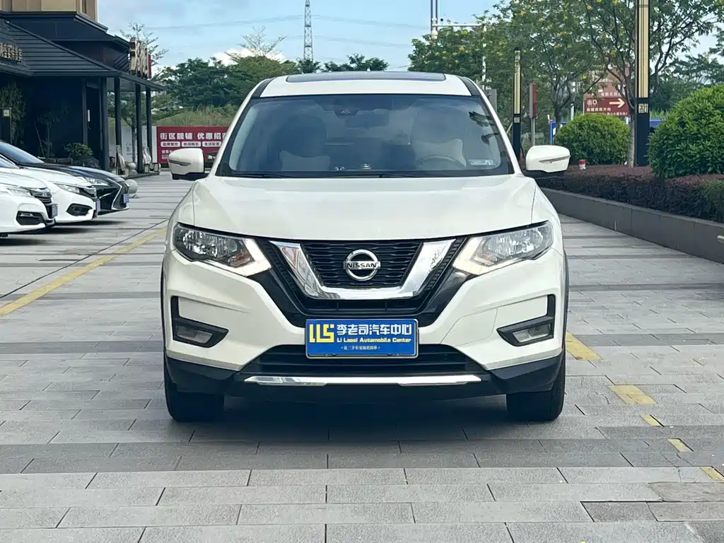Nissan X-Trail — фото 2