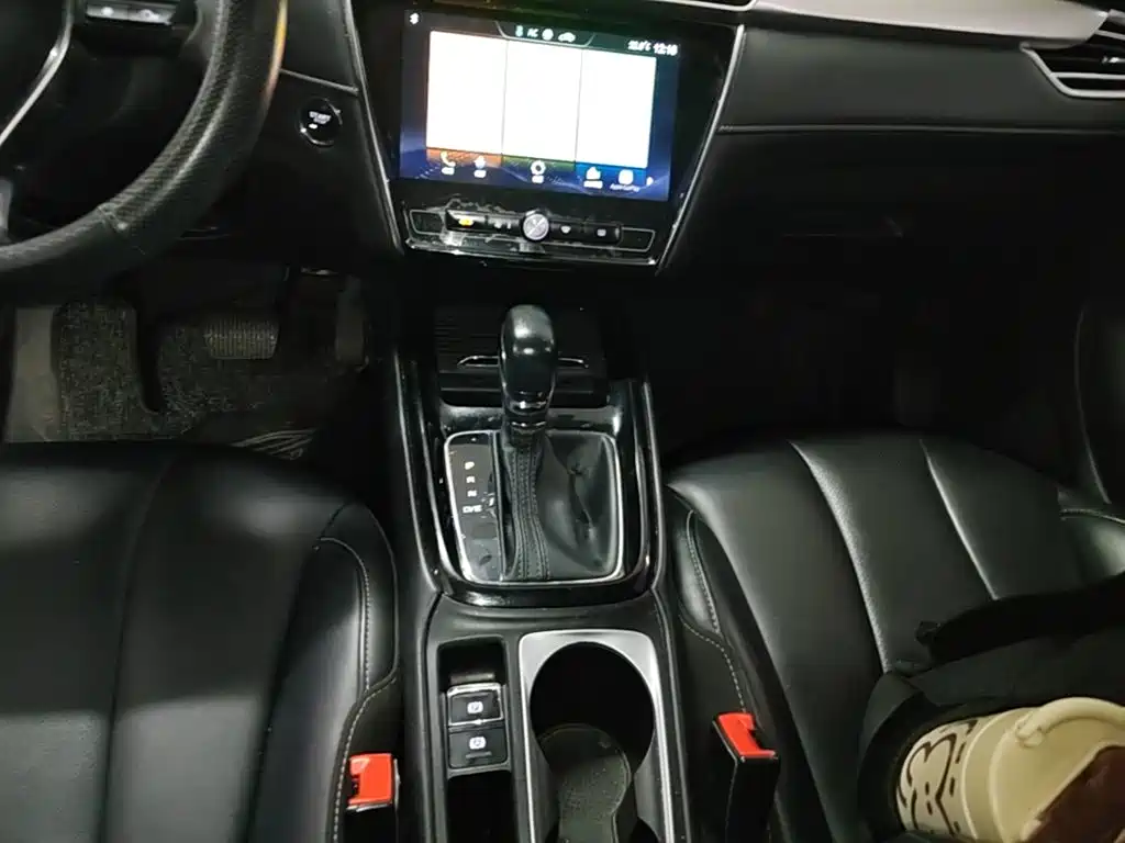 Roewe i5 — фото 14