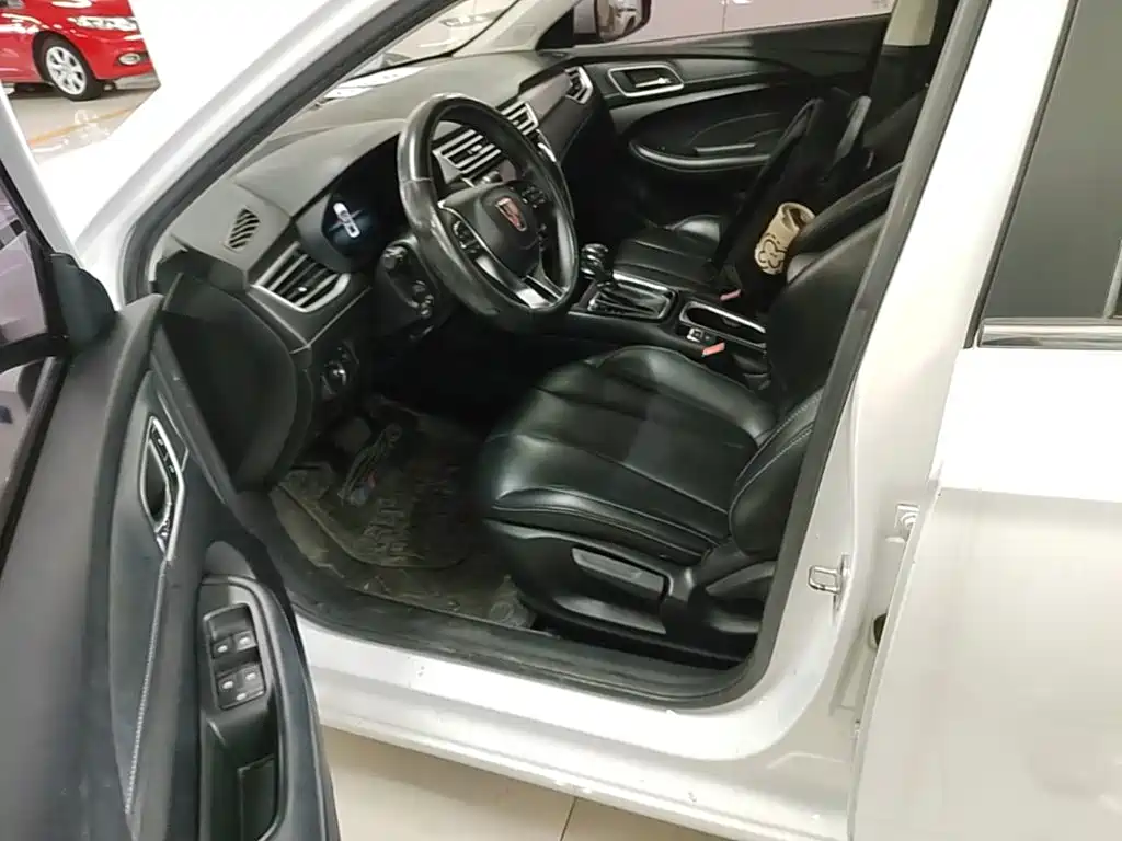 Roewe i5 — фото 15