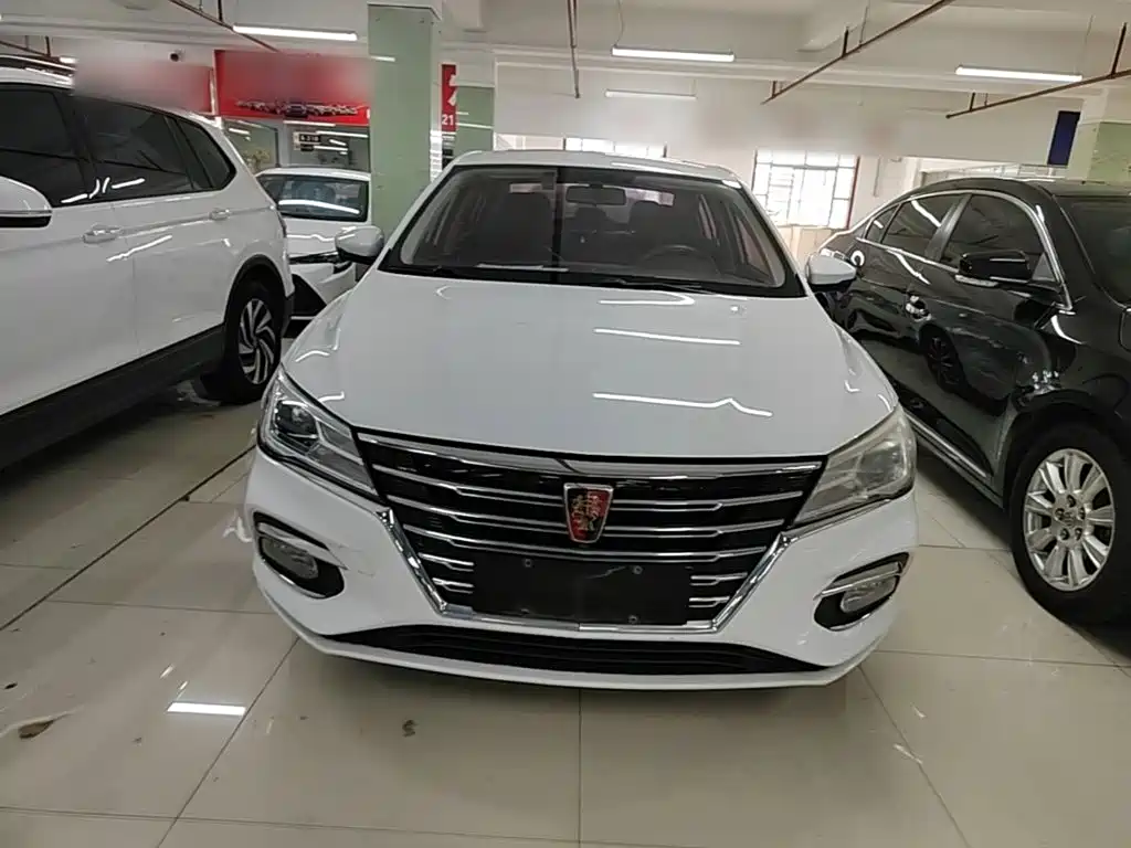 Roewe i5 — фото 3