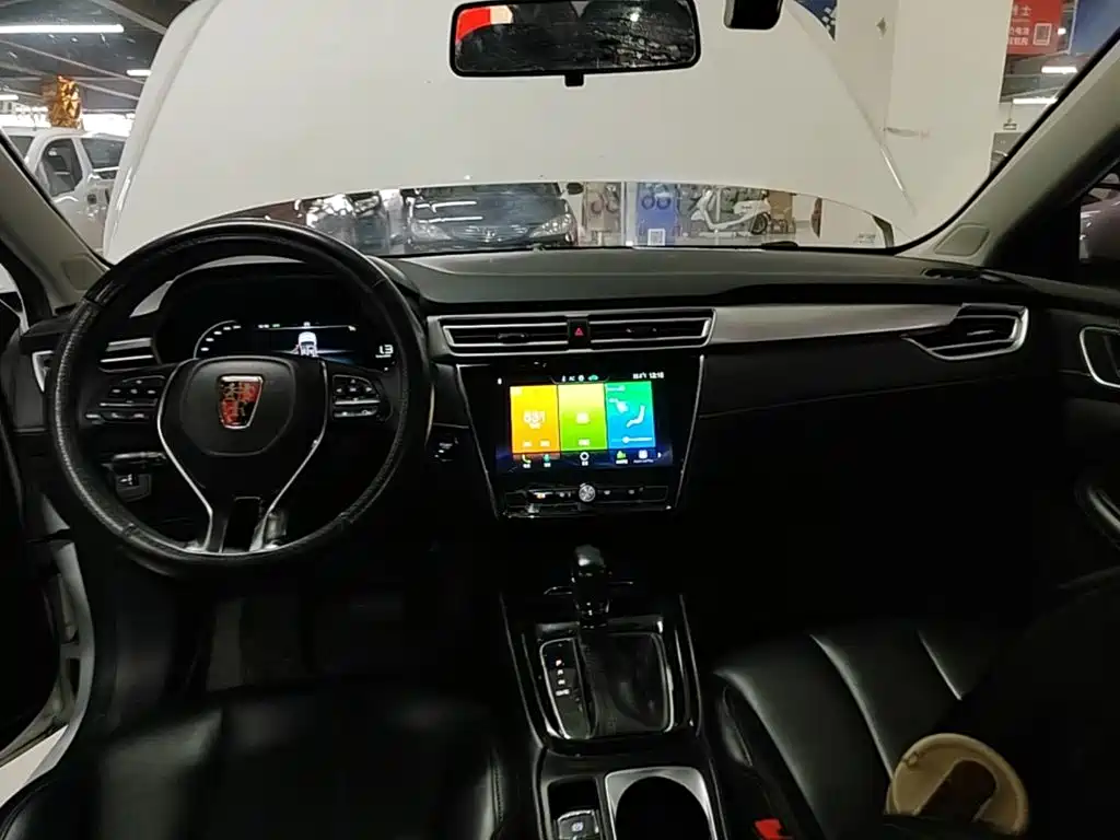 Roewe i5 — фото 10