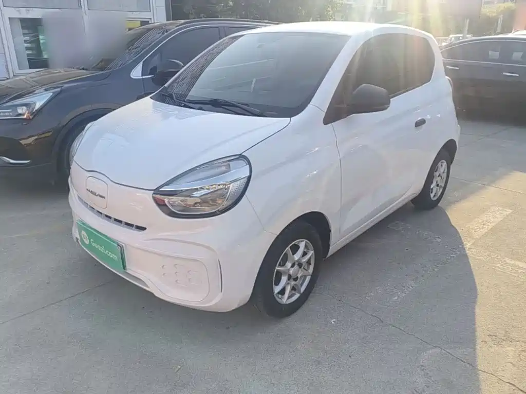 Roewe Clever — фото 2