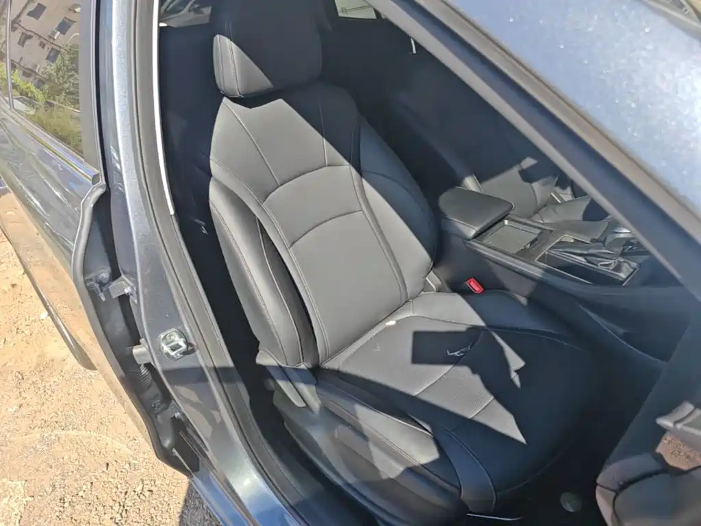 Roewe i5 — фото 25