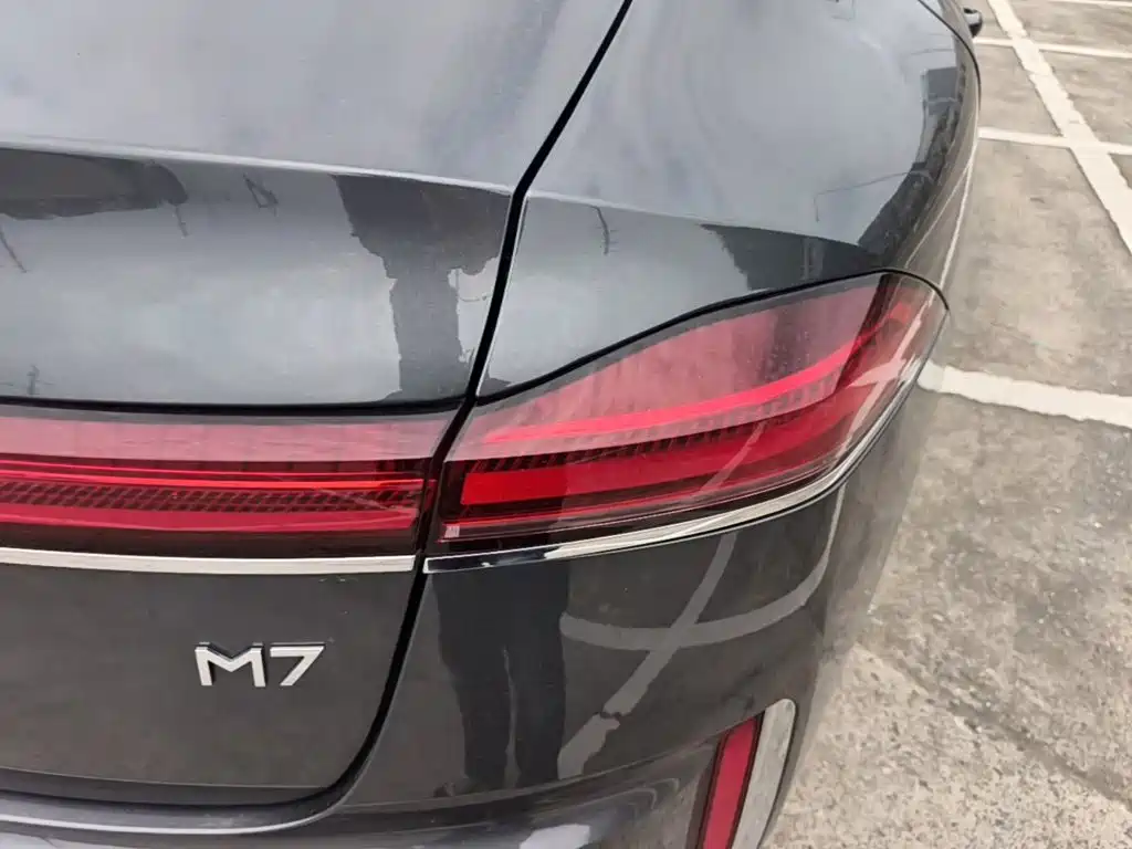 Roewe M7 DMH — фото 8