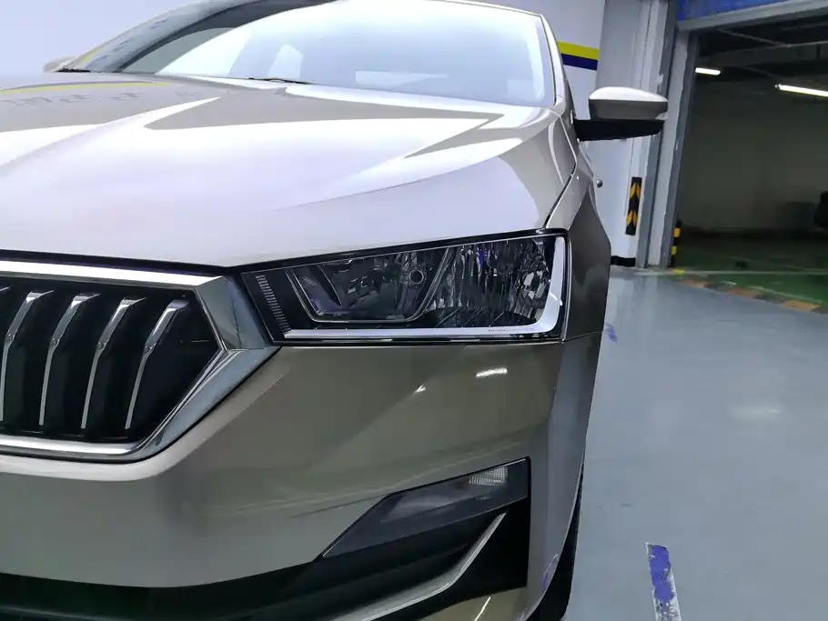 Skoda Rapid — фото 5
