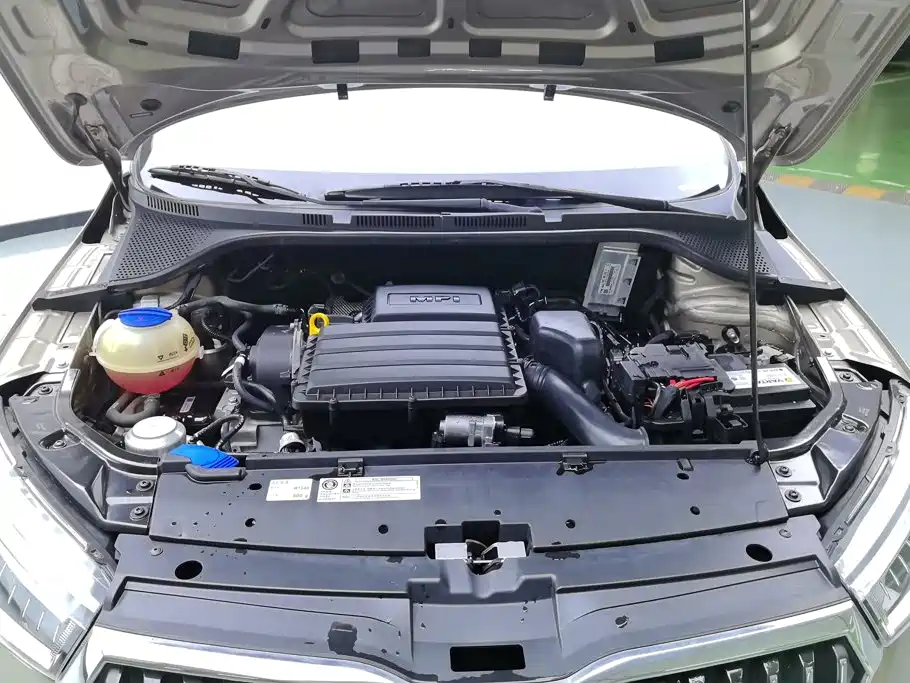 Skoda Rapid — фото 10