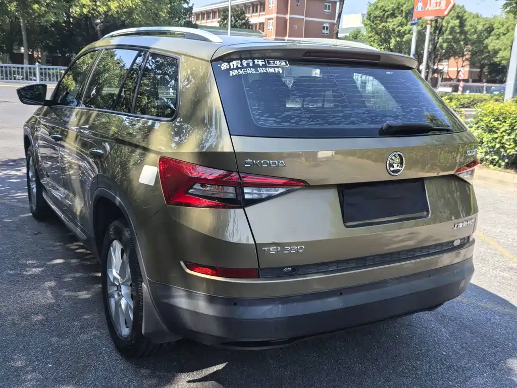 Skoda Kodiaq — фото 9