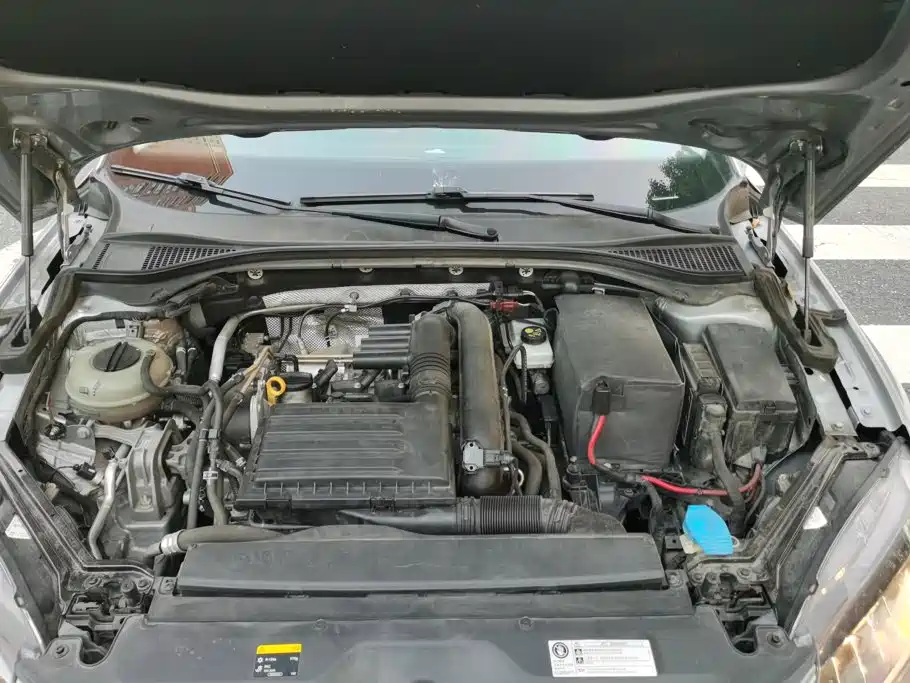 Skoda Superb — фото 10