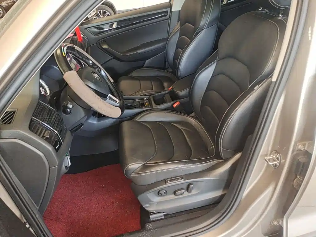 Skoda Kodiaq — фото 15