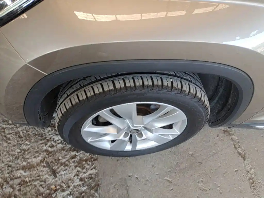 Skoda Kodiaq — фото 23
