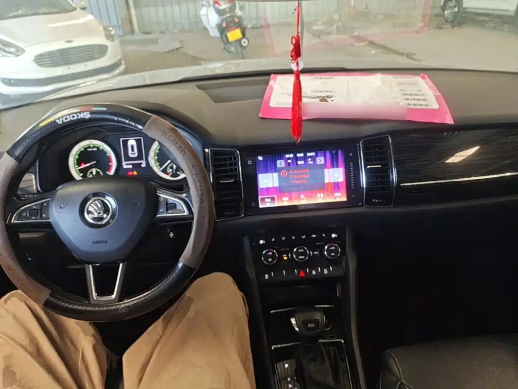 Skoda Kodiaq — фото 10