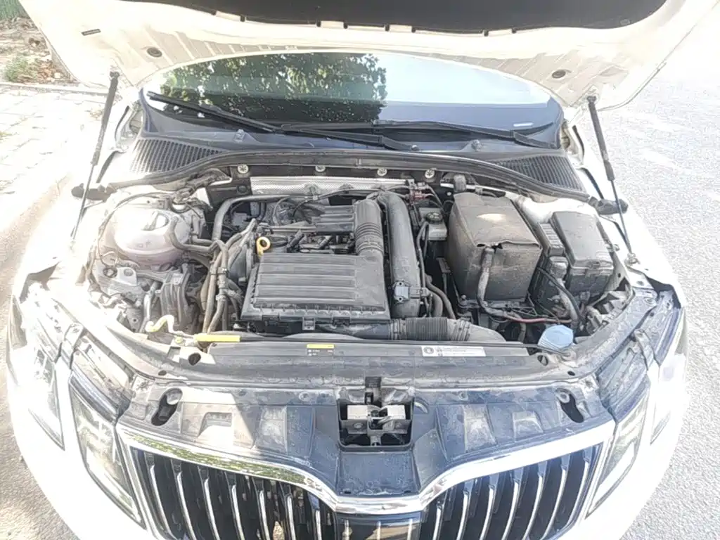 Skoda Octavia — фото 20