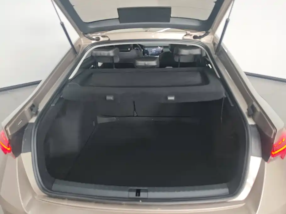 Skoda Octavia — фото 4