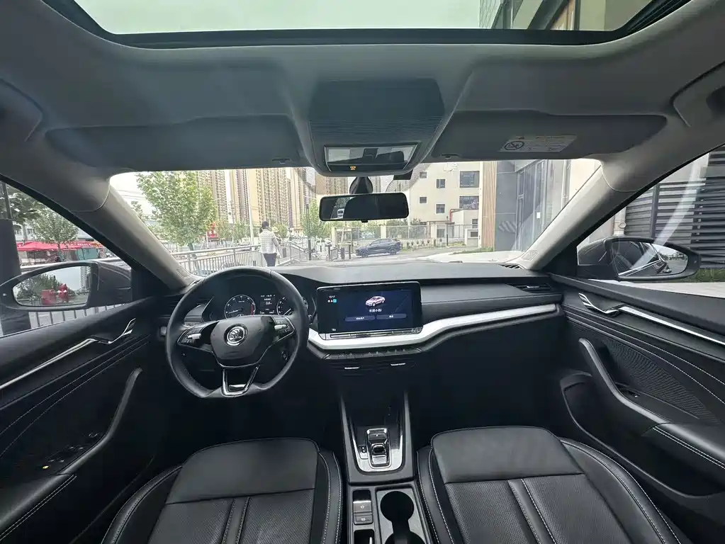 Skoda Octavia — фото 11
