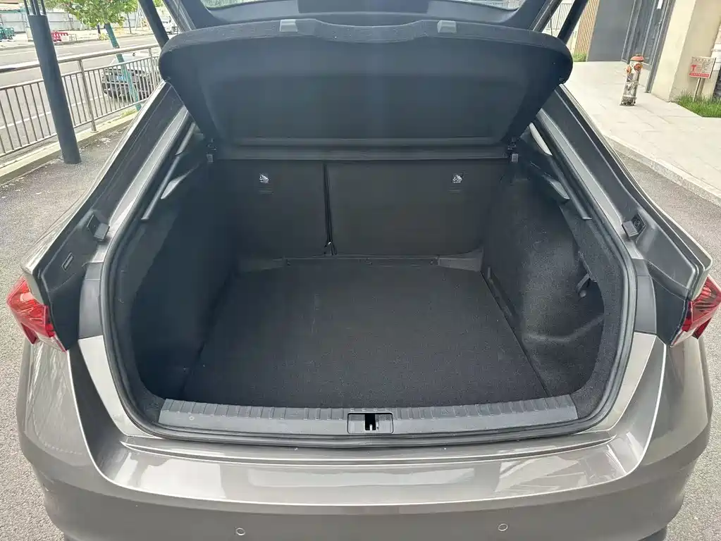 Skoda Octavia — фото 8