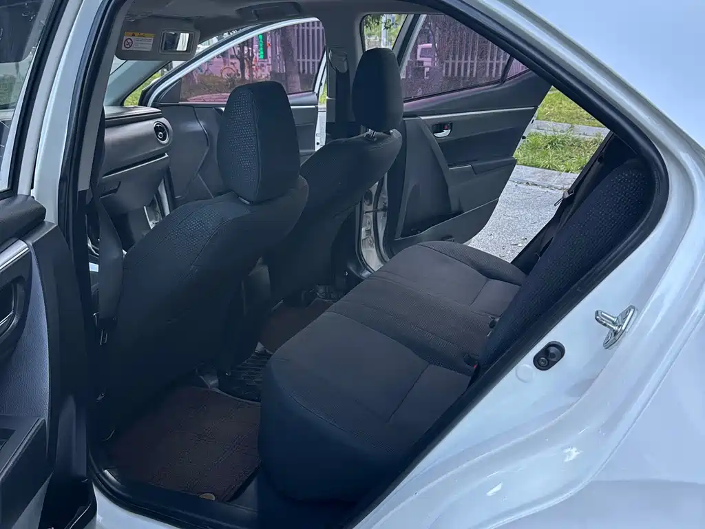 Toyota Levin — фото 11
