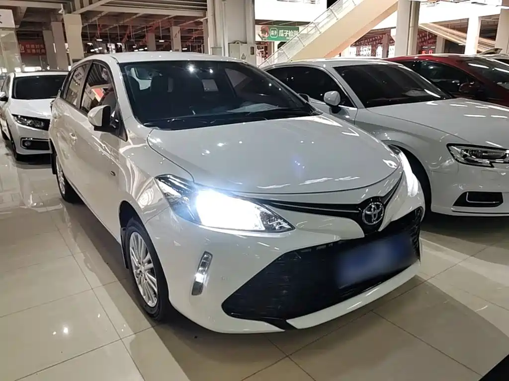 Toyota Vios FS — фото 4