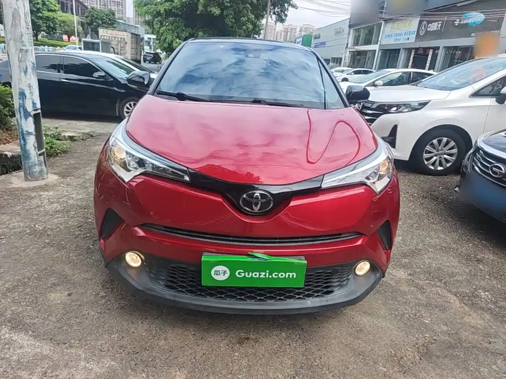Toyota C-HR — фото 3