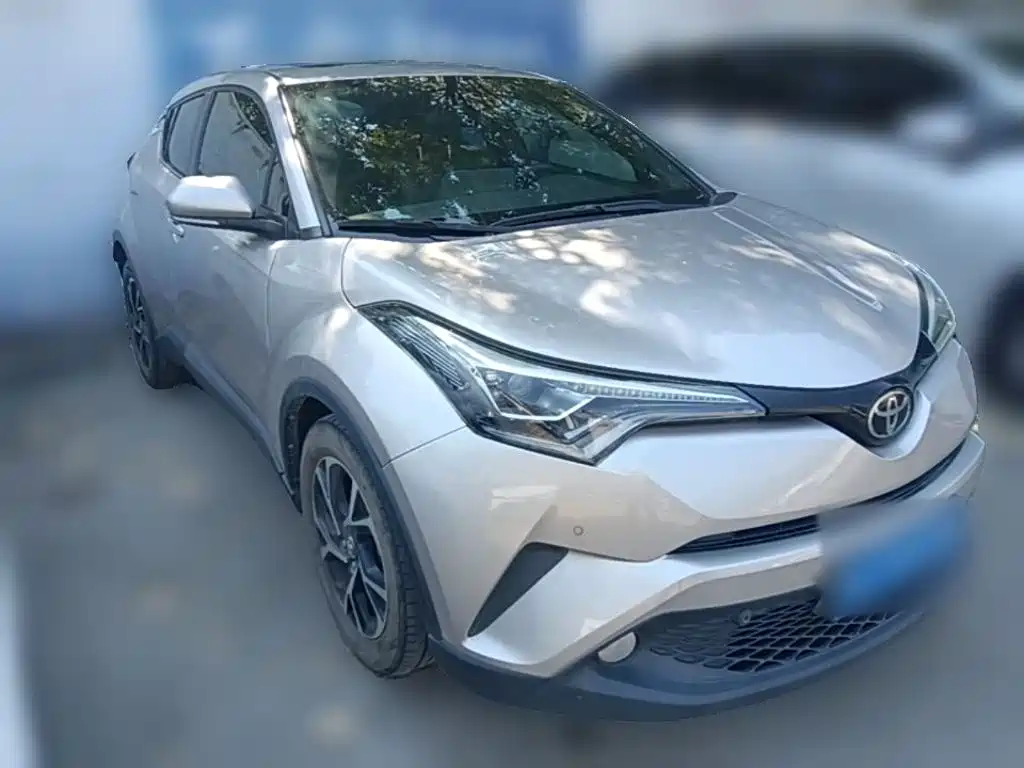 Toyota C-HR — фото 6